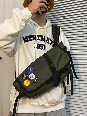 Unisex crossbody torba od prozračnog poliestera, jednobojna boja, podstava od poliestera, casual radni stil, izdanje jesenske 2025, za svakodnevnu upotrebu.