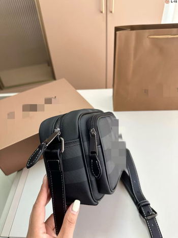 Muška crossbody torba od PVC-a, karirani uzorak, poliester podstava, proljeće 2024 izdanje