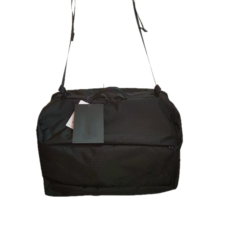 Muška crossbody torba, gradski minimalistički stil, najlonska vodootporna, kompatibilna s 10-inčnim prijenosnikom, proljeće 2025