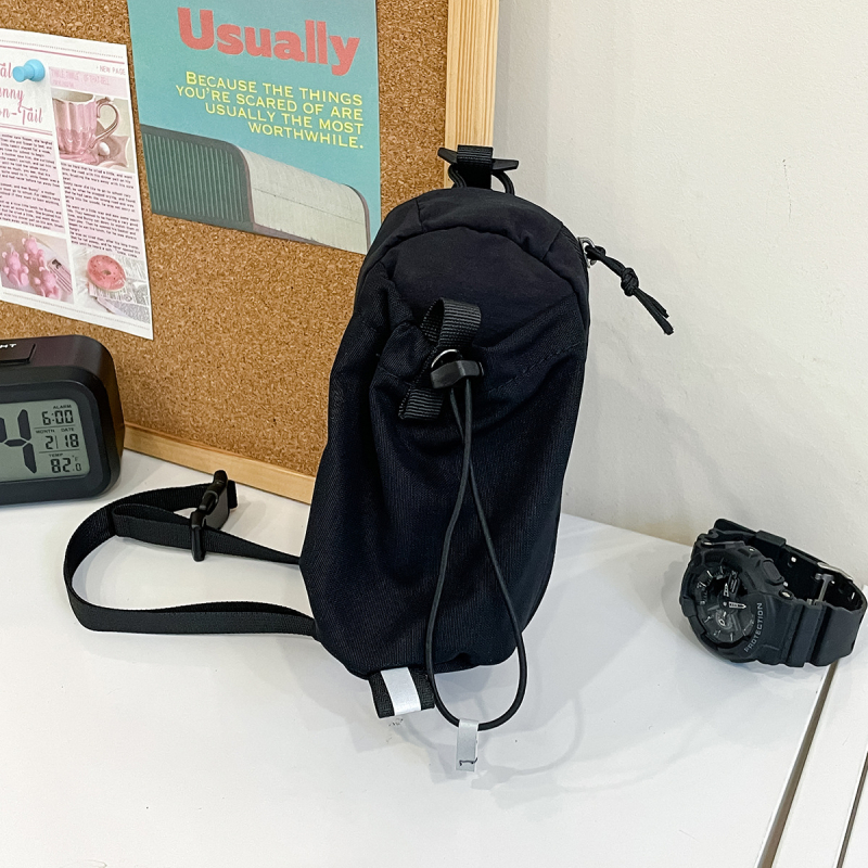 Muška torba za prsa | Nylon, ultralehka, crossbody dizajn, za slobodno vrijeme, podstava od poliestera