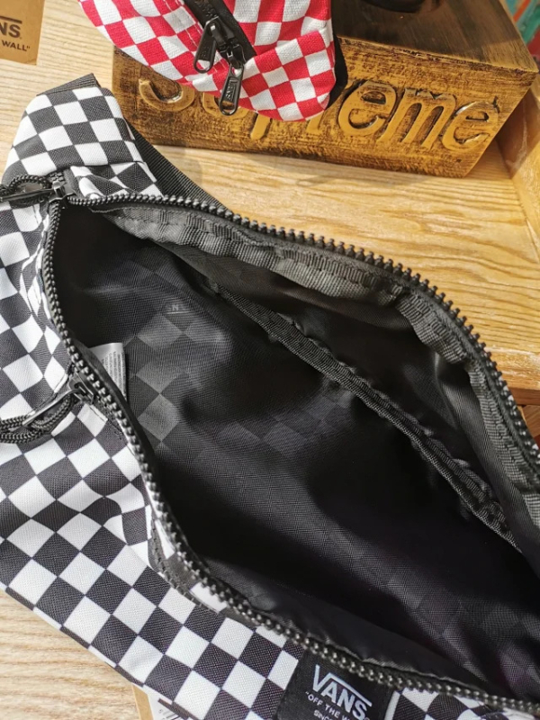 Muška crossbody torba za putovanja – platno, karirani uzorak, lagana i izdržljiva, proširiva, poliester podstava