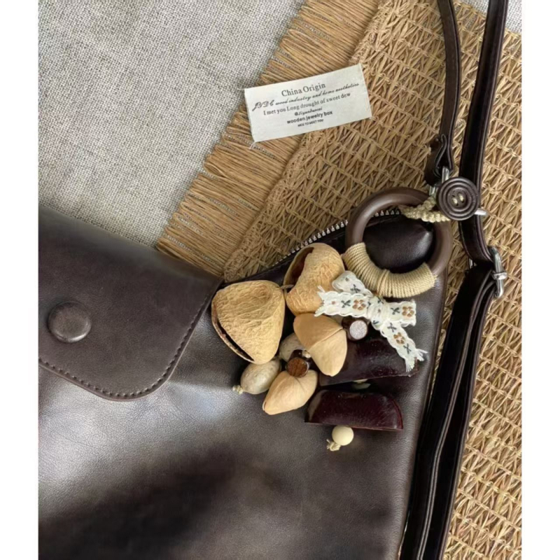 Privjesak za torbu od prirodnih školjki, DIY, Maillard serija, poluručna proizvodnja, osobni trend stil
