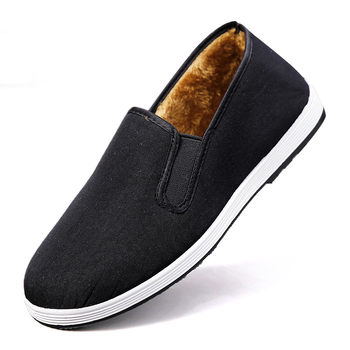 Cipele slip-on od pamuka, okrugli vrh, pamuk gornji dio, srednja visina, nizak potpetica 1–3 cm, podstava od umjetnog kratkog krzna