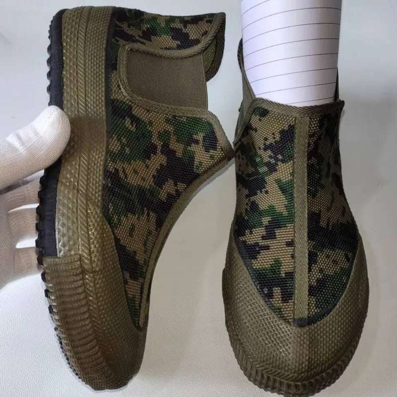 Platnene Slip-On tenisice, unisex, srednja visina gležnja, prozračne, protuklizna gumena potplat, uzorak Zebra/Točkice