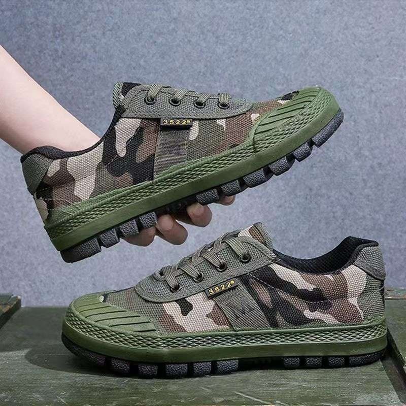 Παπούτσια ασφάλειας εργοταξίου με αντιολισθητική σόλα, ανθεκτικά и αναπνεύσιμα