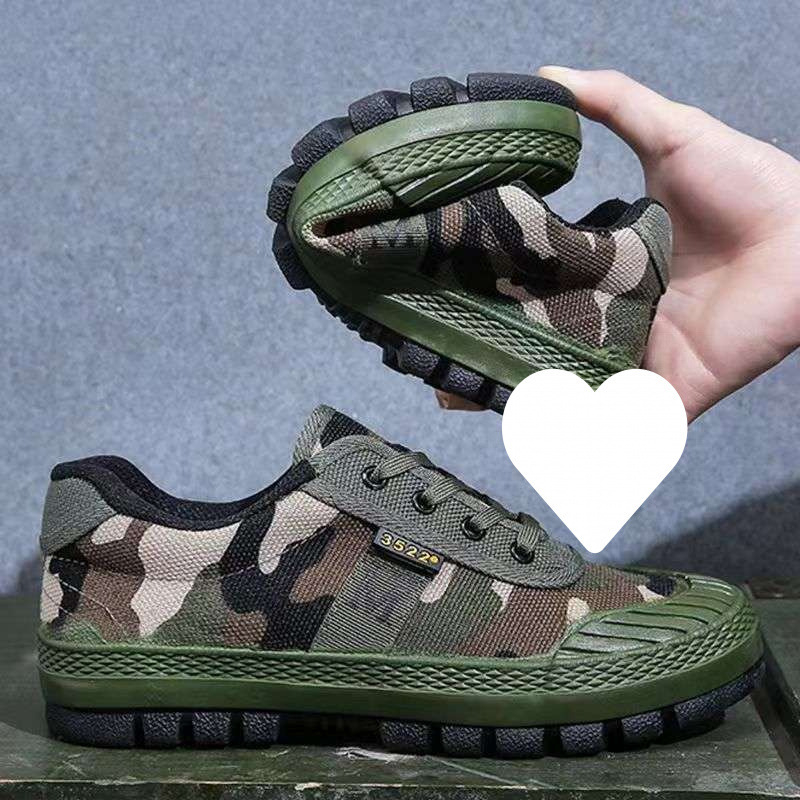 Παπούτσια ασφάλειας εργοταξίου με αντιολισθητική σόλα, ανθεκτικά и αναπνεύσιμα