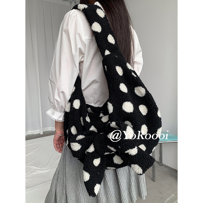 Tote torba od vunenog pliša, unisex stil, uspravni kvadratni oblik, otvoreni vrh, unutarnja džep s zatvaračem