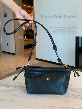 Mala kožna box torba, s lančanim remenom od 25 cm, za rame ili crossbody, ženska torba