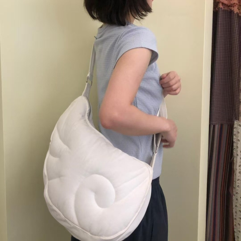 Krosbody torba - Unisex, Poliester, Unutarnja podstava od najlona, Skriven džep sa zatvaračem, Trodimenzionalni vanjski dizajn