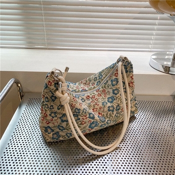 Ženska torba s nišnim dizajnom – jacquard izvezeni tote, platno, zatvaranje na zip, stil Mini Square Bag, Proizvodni kod 411319941888