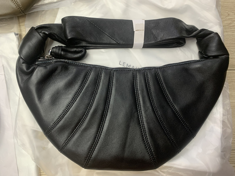 Torba od prave kože ovce Croissant, oblik rog, srednja veličina, preko ramena, unisex, proljeće 2024, Hongfei