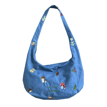 Ženska denim crossbody torba, street style, dumpling oblik, zatvaranje na zip, unutarnji džep sa zipom, podstava poliester