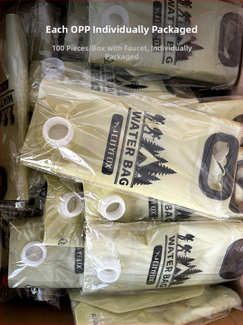 Kültéri víztároló tasak 8 L csap, összecsukható, élelmiszer-minőségű PE+PA+PET