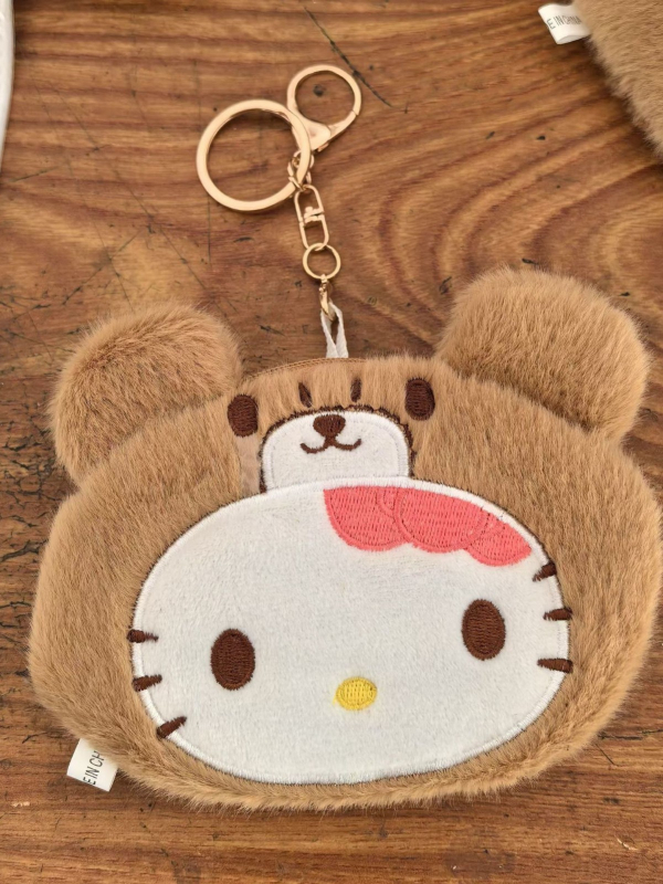 Portofel mic din pluș cu pisicuță și breloc – ultraușor, pentru depozitare, material pluș, design animal, căptușeală poliester