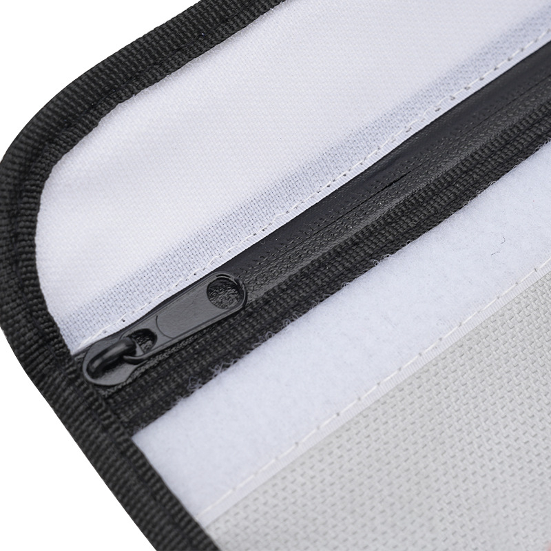 Geantă pentru documente rezistentă la temperatură, ignifugă și impermeabilă, cu fermoar, formă dreptunghiulară — pentru pașapoarte, contracte și facturi