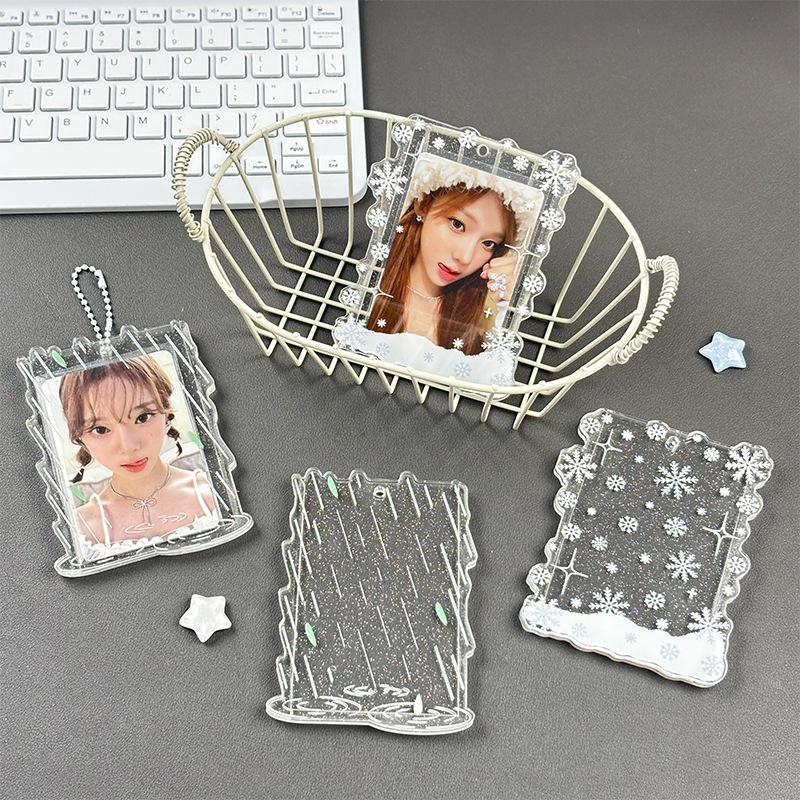 Berry Chestnut Bear kártyatartó – átlátszó, engedélyezett magánmárka, szerzői jogvédelem alatt