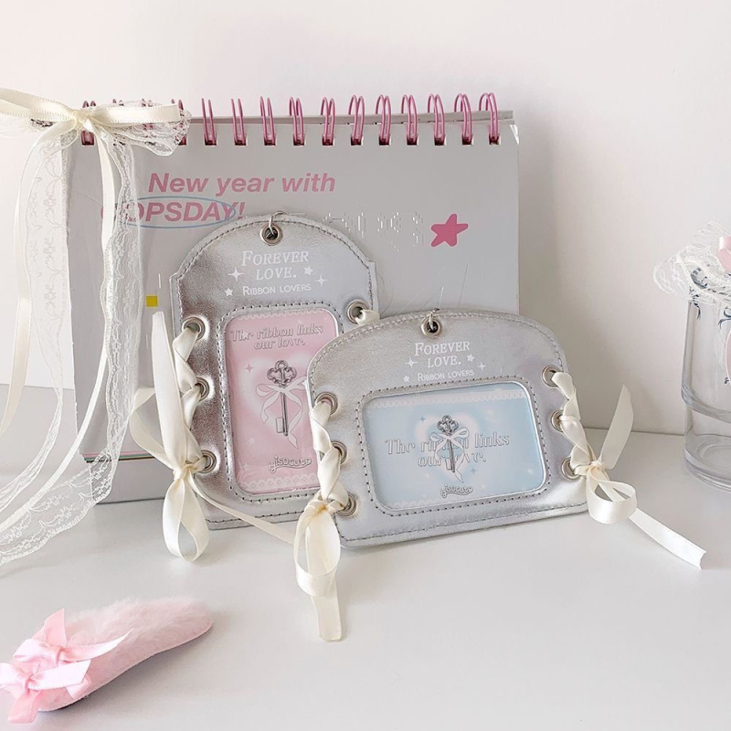 Кожен калъф за карти – дисплейна висулка за карти, модерен минималистичен стил, марка Orange, код Pkt