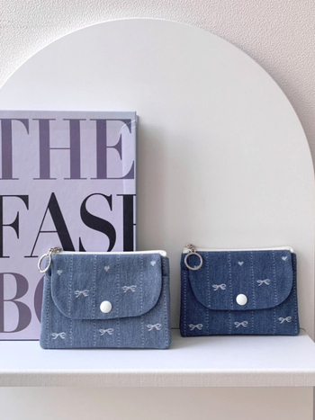 Portofel din denim cu model fundă – Unisex, pentru carduri/ID, căptușeală din poliester, primăvara 2025