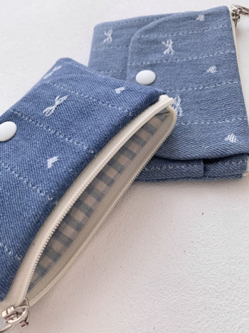 Portofel din denim cu model fundă – Unisex, pentru carduri/ID, căptușeală din poliester, primăvara 2025