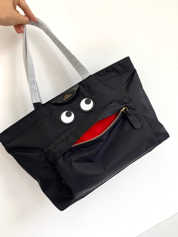 Tote torba s velikim očima i Pac-Man dizajnom, najlon, vodoravni kvadratni oblik, zatvarač, unutarnja džep s zatvaračem