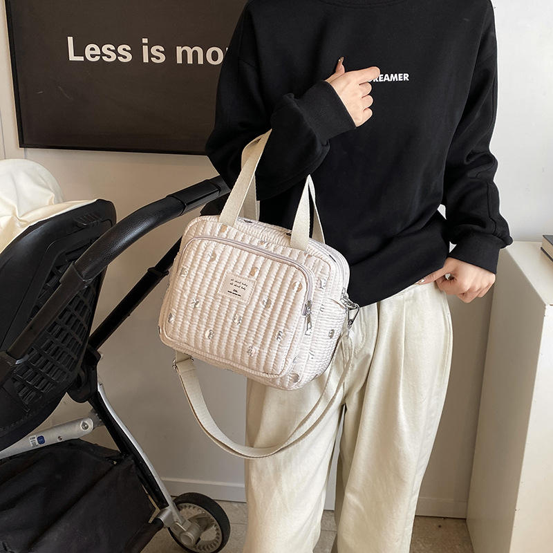 Torba za mamu i bebu, vodootporna, velika kapaciteta, poliester, kviliran ušiven geometrijski uzorak s valovitim točkicama, zakrivljeni remen za rame, crossbody