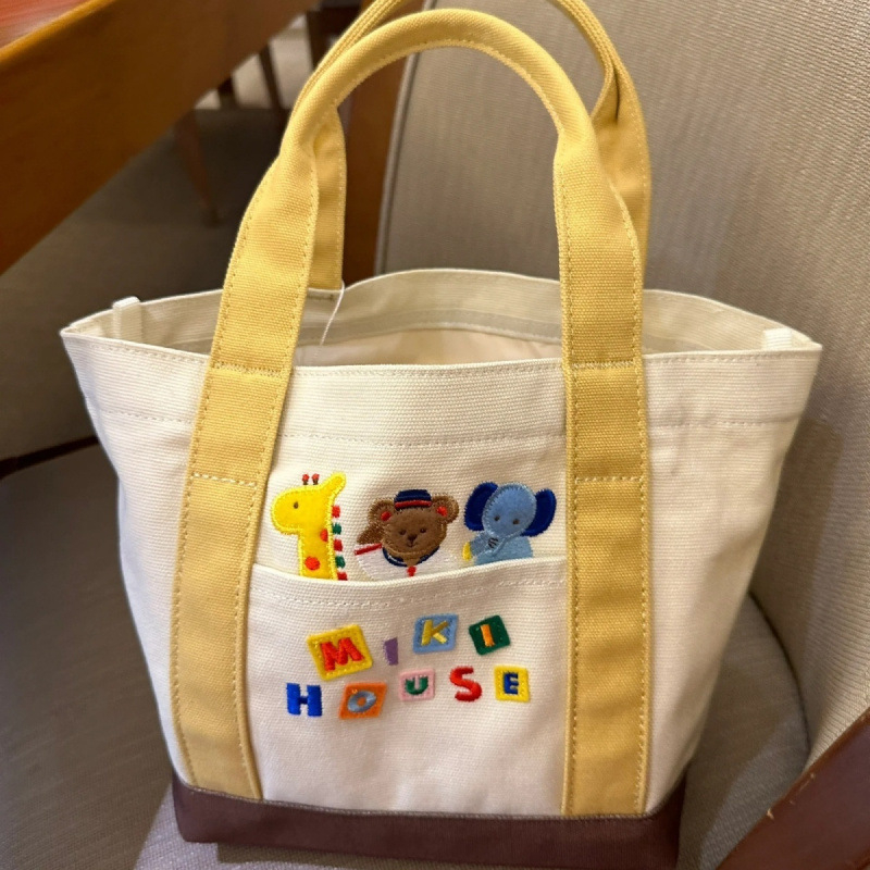 Platnena tote torba s nježnom japanskom izvezom i natpisom Mommy, Lan Muchi, stil Mix and Match, zatvaranje bravom, za rekreacijska putovanja