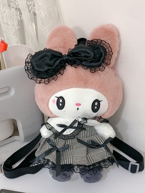 Kuromi ruksak u japanskom stilu, pliš materijal, najlonska podstava, zatvarač, unutarnji džep sa zatvaračem