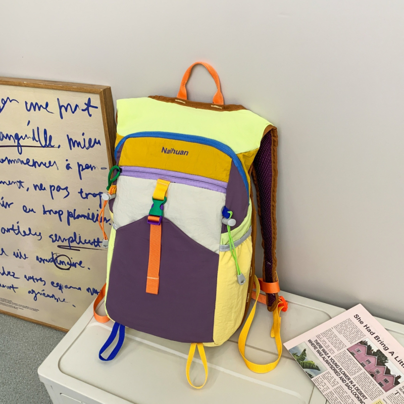 Νάιλον unisex σακίδιο με διαπνέον σχέδιο, επεκτάσιμη χωρητικότητα, καμπυλωτοί ιμάντες ώμου, γεωμετρικό μοτίβο (φθινόπωρο 2025) για μαθητές γυμνασίου