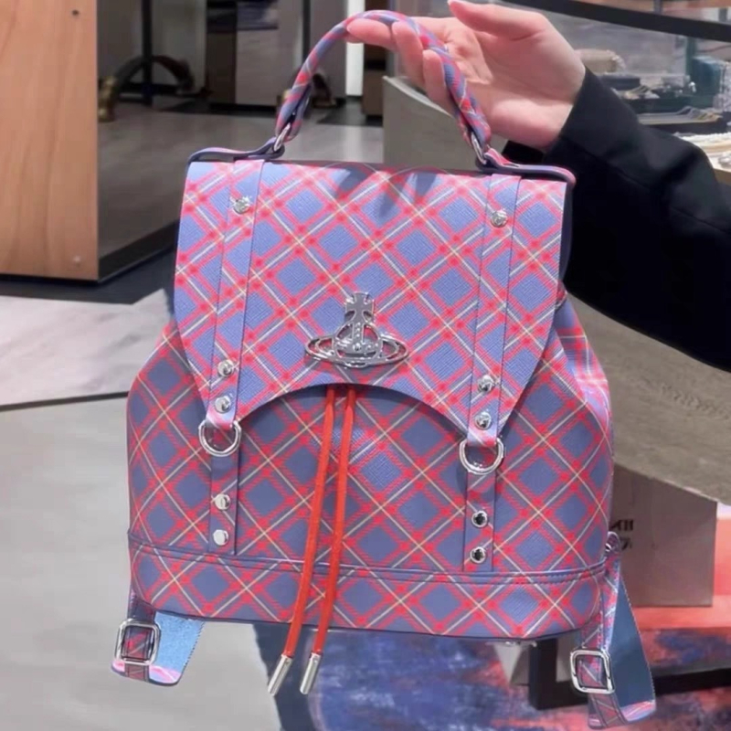 Ruksak od prave kože, unisex, anti-theft zaštita, kapacitet ispod 20 L, zakrivljene naramenice (proljeće 2025)