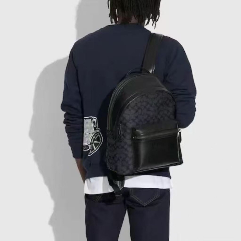 Ruksak (Unisex; PVC materijal; naramenica s zračnim jastukom; pretinac za 10-inčni laptop; kapacitet ispod 20 L)