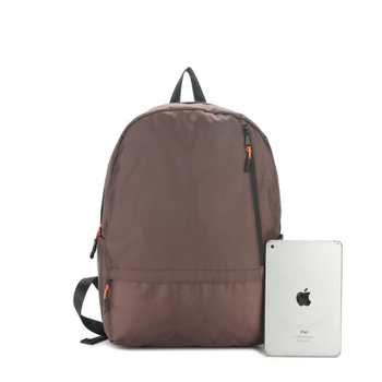 Nylon ruksak, 20–35L, vodootporan, prozračan, pogodan za 16-inčni laptop