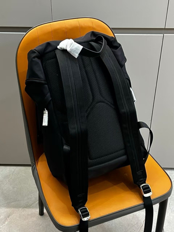 Najlon ruksak za laptop, vodootporan, velika kapaciteta 20–35L, naramenice s zračnom jastučnicom, kožni detalji
