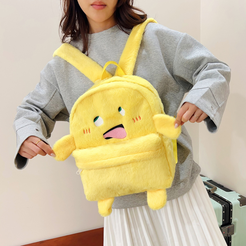 Ruksak s anime karikaturom, baršunast materijal, kapacitet 20–35 L, nylon podstava, zakrivljene naramenice