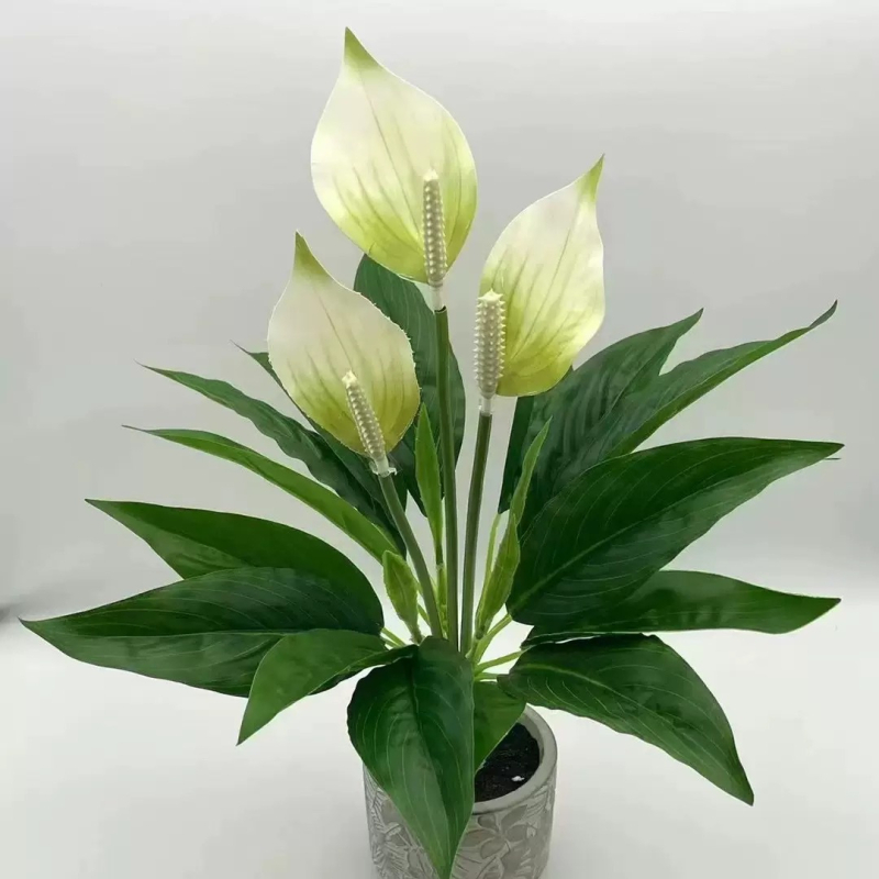 Изкуствен букет зелени растения — луксозна зеленина с акценти на цветя; Материали: пластмаса, лепило, PVC; Изработка: релеф, инжекционно формоване, 3D принтиране; За домашна декорация