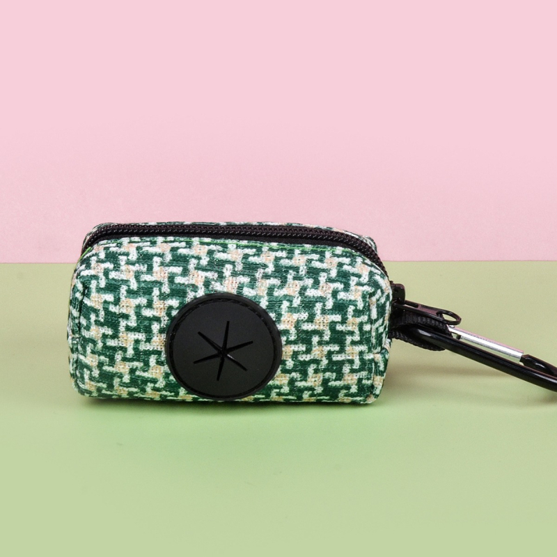 Pakabinamas šunų maišelių dozatorius, poliesteris, plokščio atidarymo dizainas, nešiojamas maišelių saugojimas