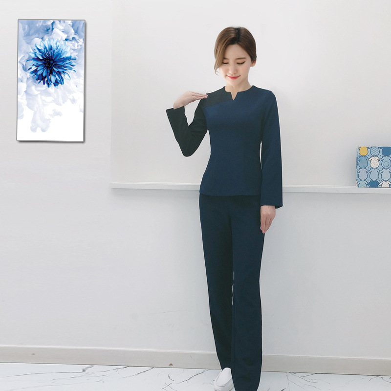 Женски медицински униформен костюм – 95% полиестер, плат за хладозащита, подходящ за медицински и козметични професии