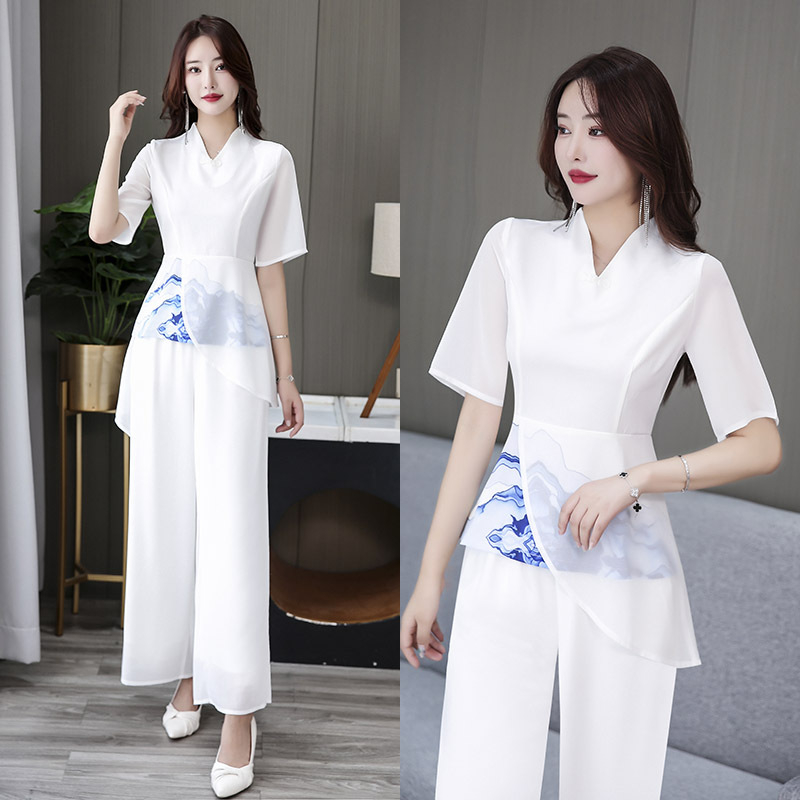 Dream Lizi Женски спа-терапевтичен костюм с широки панталони – V-образно деколте, половин ръкав, средна дължина 65–80 cm, 90–95% еластан със ацетатни влакна