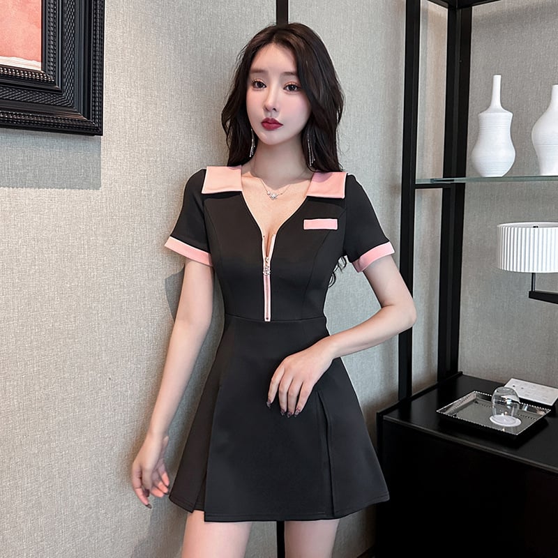 Женска униформа за козметичен салон – влагоотвеждащ полиестер-спандекс, къс ръкав, кръгло деколте, костюм с къси панталони