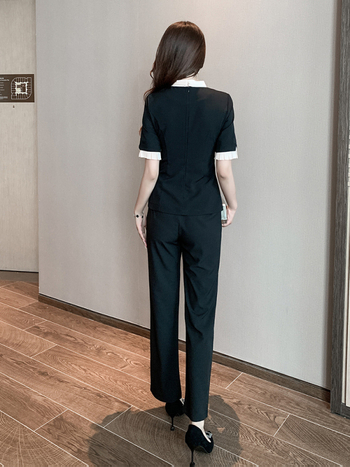 Женска униформа за козметичен салон – памучна, влагоотвеждаща двучастова униформа с V-образно деколте и ръкави 3/4, Зима 2024