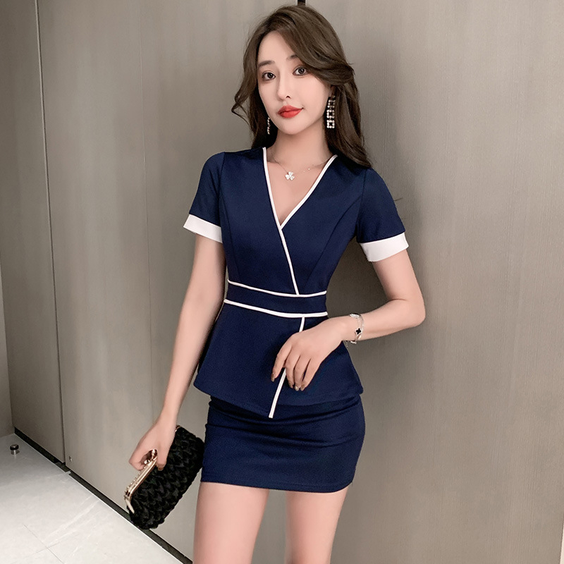 Униформа за стюардеси и стюарди - Унисекс, панталони капри, ръкави 3/4, козинена яка