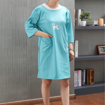 Suņu kopšanas priekšauts Ruth Danny, poliesters – ūdensizturīgs, mati nepielīp, piemērots suņu mazgāšanai un groomingam