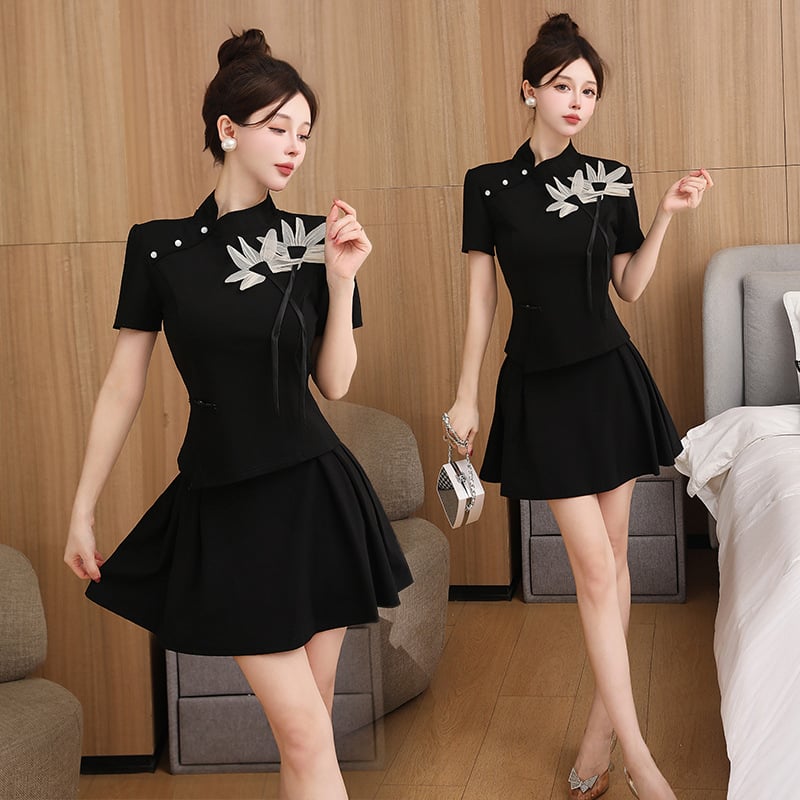 Vylepšené cheongsam šaty pre kadernícky salón, dámske, krátke rukávy, šikmý golier, polyester 50-70%, odvod vlhkosti, leto 2024