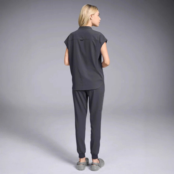 Σετ ιατρικών ενδυμάτων unisex – κοντομάνικες ιατρικές στολές με V-λαιμό, απομάκρυνση υγρασίας, πολυεστερ-ελαστάνη ανάμιξη (72% πολυεστέρας, 7% ελαστάνη) για νοσοκομεία και οδοντιατρικές κλινικές