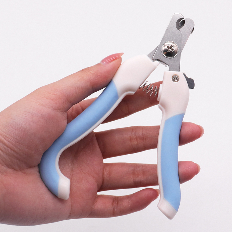 Σετ περιποίησης νυχιών κατοικίδιων για σκύλους και γάτες — περιλαμβάνει ψαλίδι νυχιών και κλιπ νυχιών; Εισαγωγή: Όχι; Αδειοδοτημένες ιδιωτικές μάρκες: Όχι