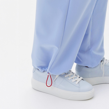 Set medicinske uniforme za osoblje s vlagu odvodećim materijalom, kratki rukav, V-izrez, unisex; poliester 72% / spandeks 7%