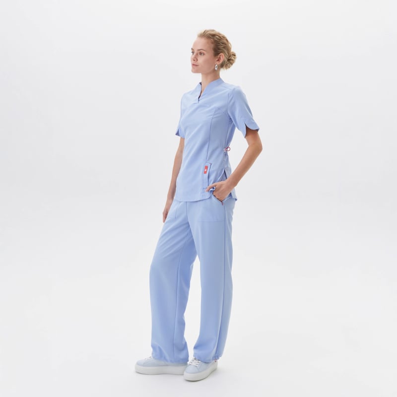 Set medicinske uniforme za osoblje s vlagu odvodećim materijalom, kratki rukav, V-izrez, unisex; poliester 72% / spandeks 7%