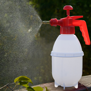 Пластмасова лейка за поливане и пръскачка, капацитет 1.5 л, ръчна пръскачка за градина
