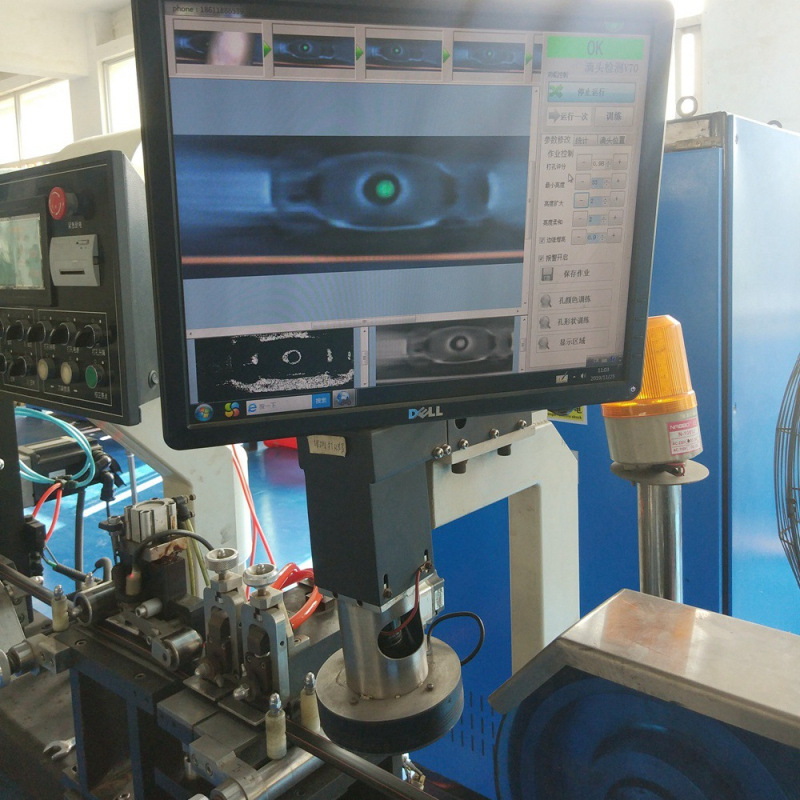 Conductă pentru irigare prin picurare cu compensație a presiunii, PE, debit 1,6 L/h, distanță între capetele de picurare 30 cm