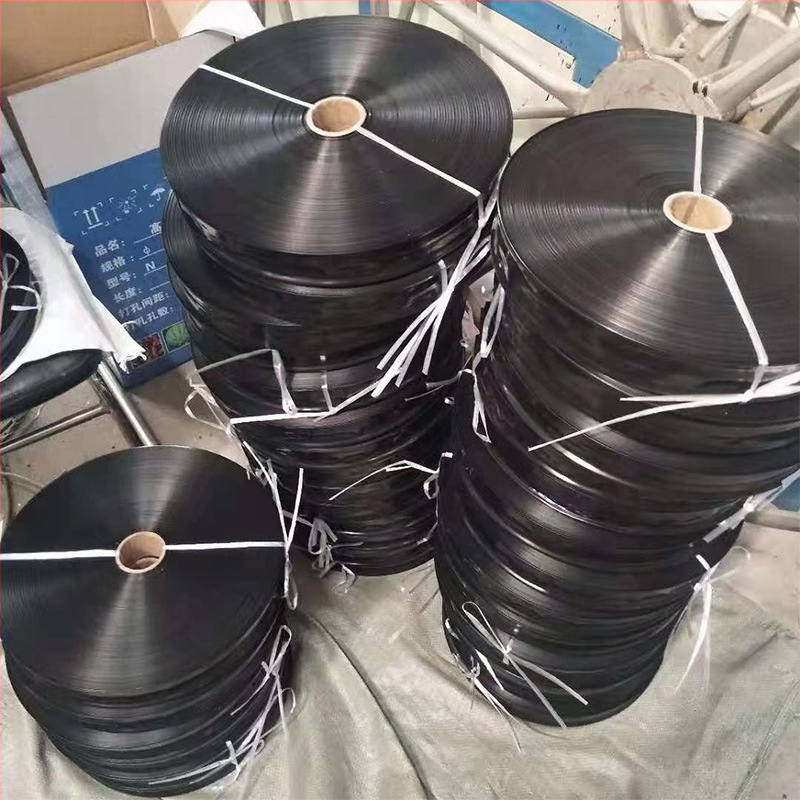 Laistymo purškimo juosta kviečiams ir kukurūzoms, 5 skylės, DN40, PE