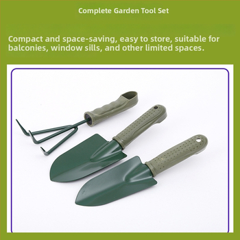 Set de patru unelte de grădină pentru uz casnic: lopată cu mâner din plastic, greblă cu trei dinți, lopățică pentru flori